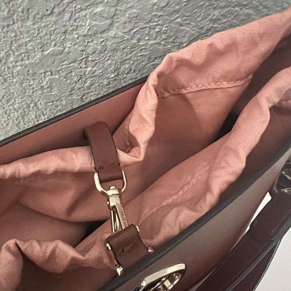 Elegant Brown and Pink Women's Bucket Bag - Picture 4 of 9